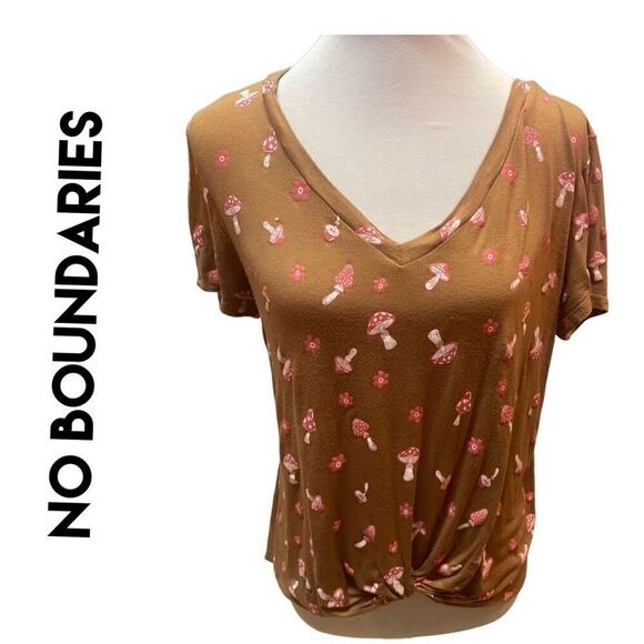 No Boundaries Brown with Red Mushroom design V-Neck  Short Sleeve Size Large 11- - Picture 1 of 9